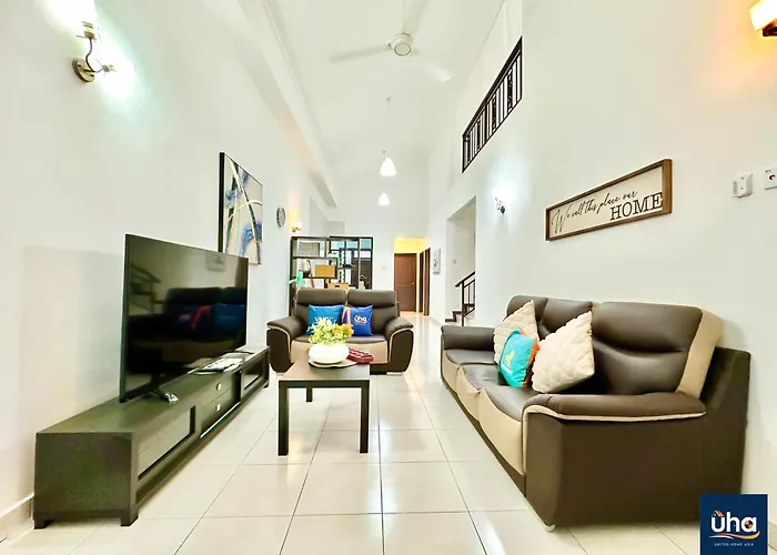 Boho Bliss. Taman Molek @ 4 Bed,2 Bath Near Jusco Tebrau