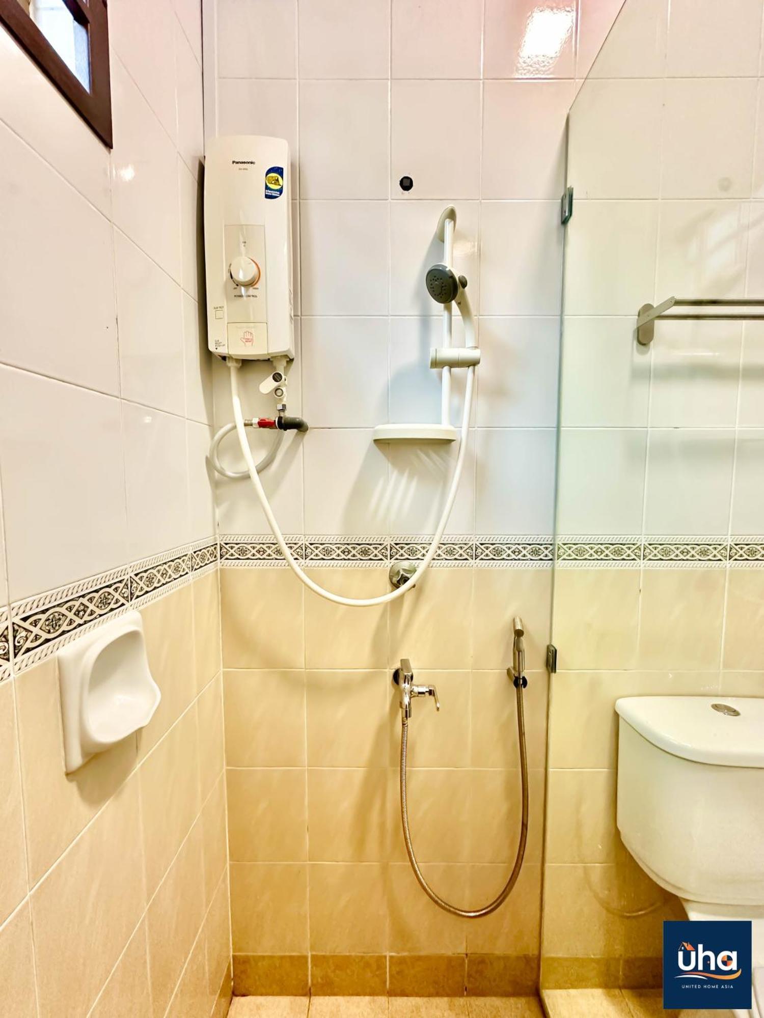 Holiday home Boho Bliss. Taman Molek @ 4 Bed,2 Bath Near Jusco Tebrau *