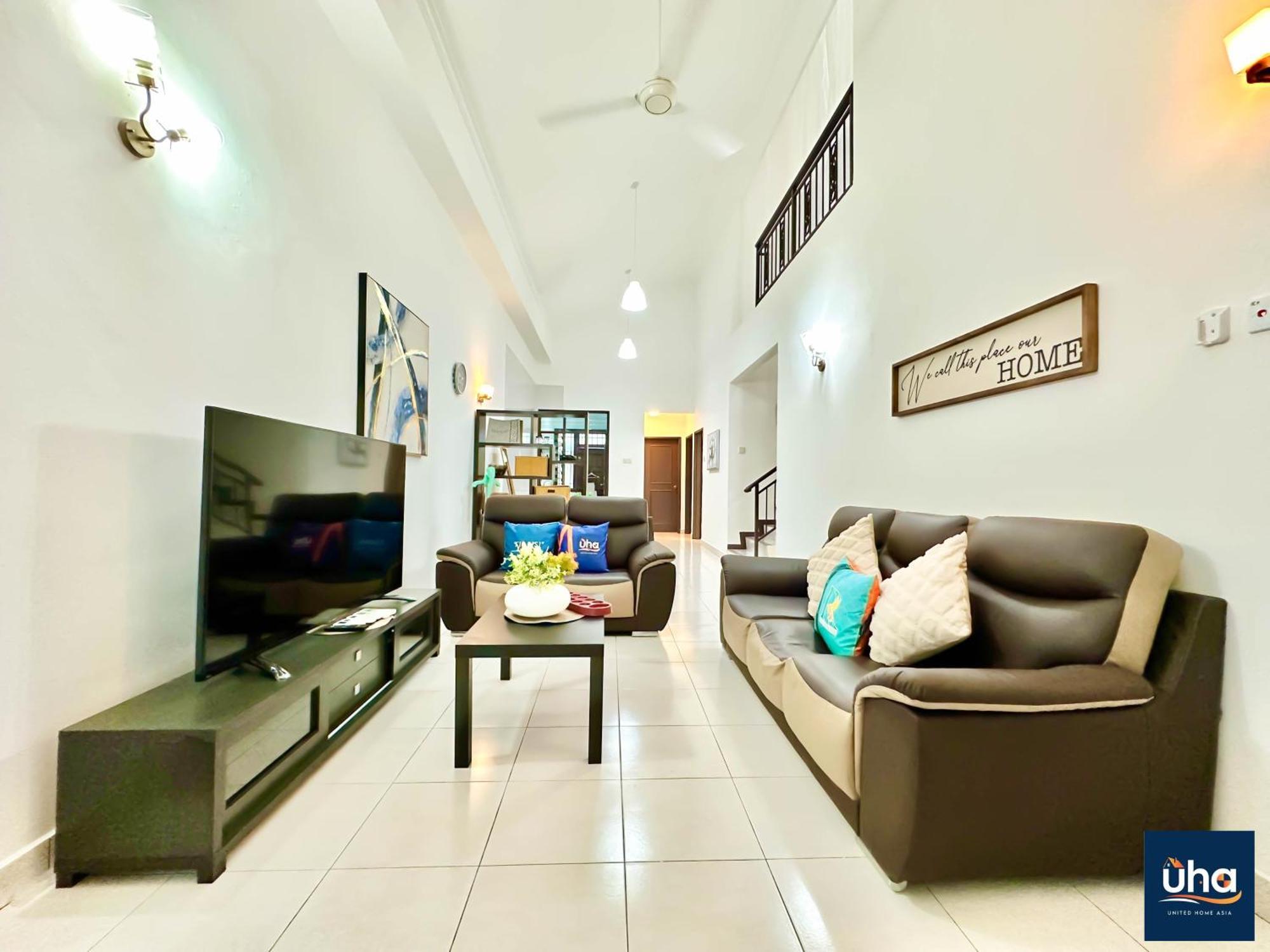 Holiday home Boho Bliss. Taman Molek @ 4 Bed,2 Bath Near Jusco Tebrau