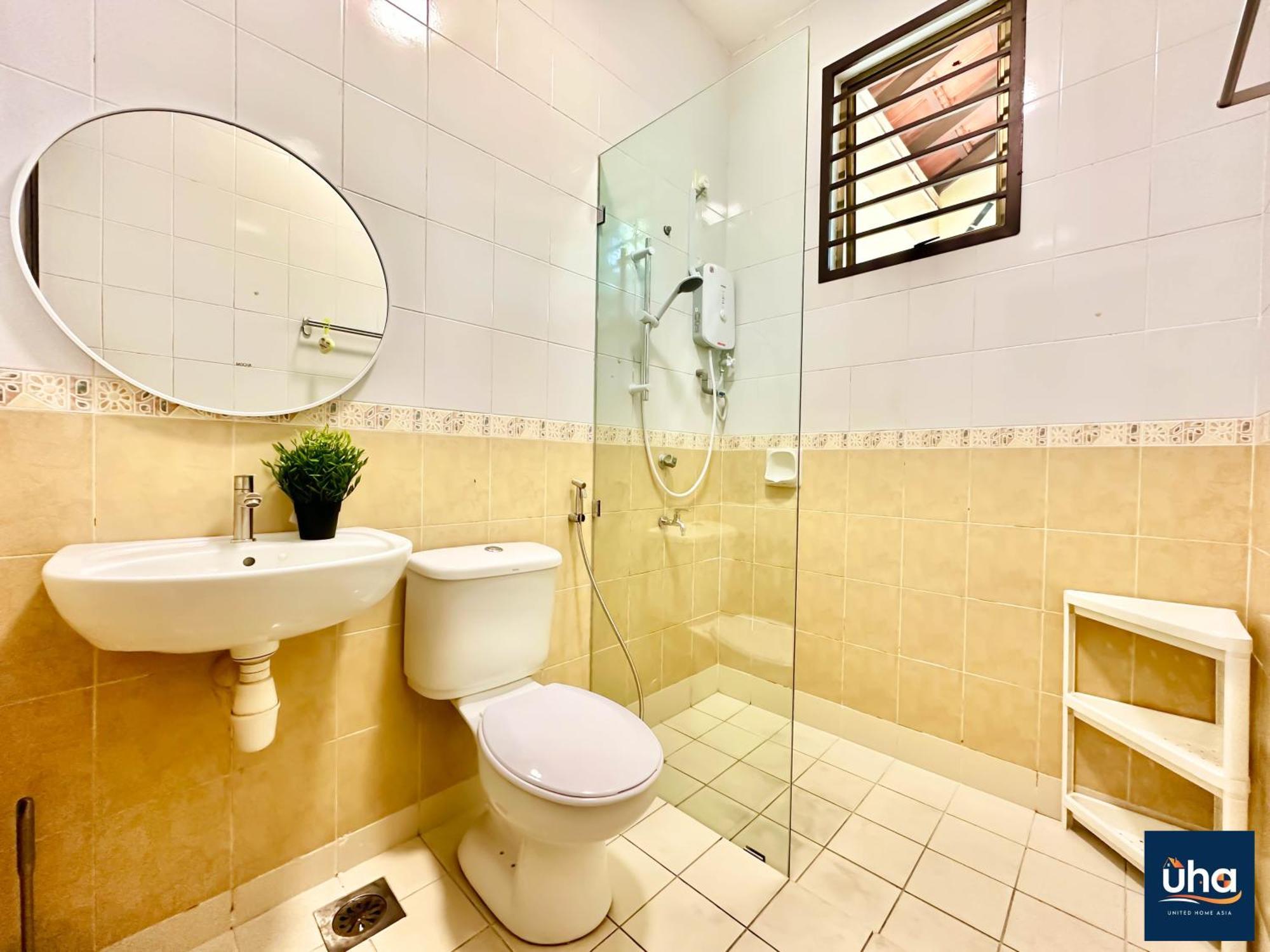 Boho Bliss. Taman Molek @ 4 Bed,2 Bath Near Jusco Tebrau * Johor Bahru
