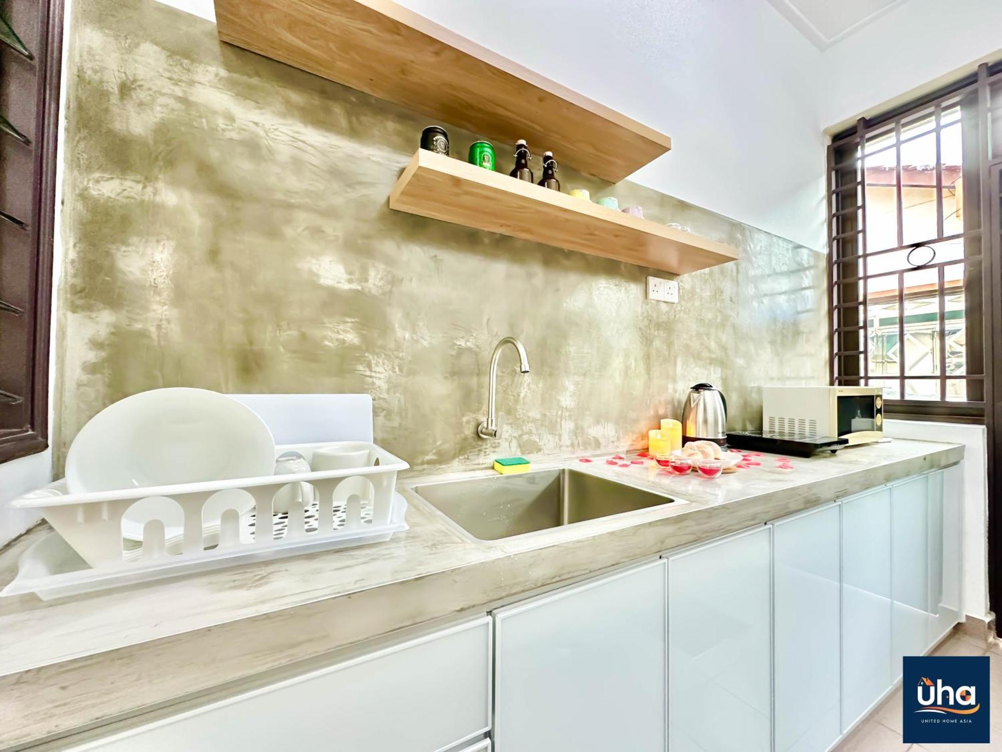 Holiday home Boho Bliss. Taman Molek @ 4 Bed,2 Bath Near Jusco Tebrau Johor Bahru