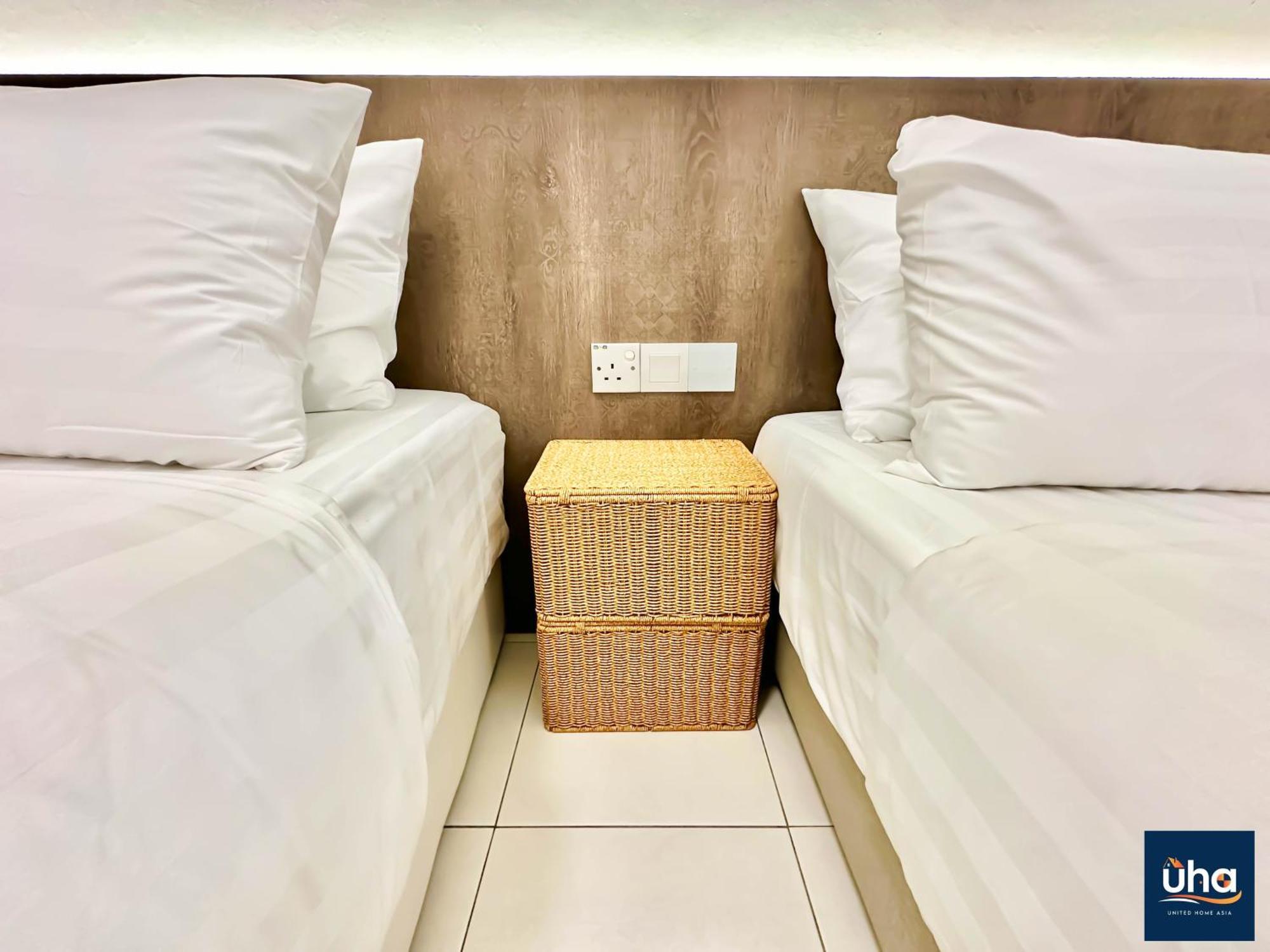 Holiday home Boho Bliss. Taman Molek @ 4 Bed,2 Bath Near Jusco Tebrau